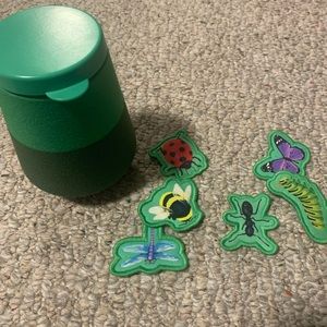 LOVEVERY Sticky Bug Container